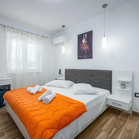 Ferienhaus Stunning In With Wifi *